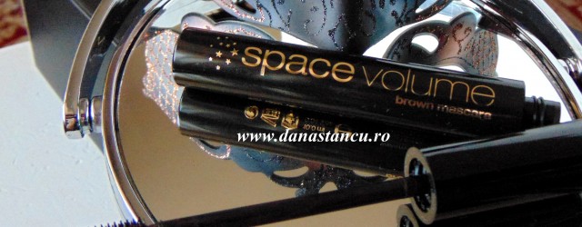 space volume mascara